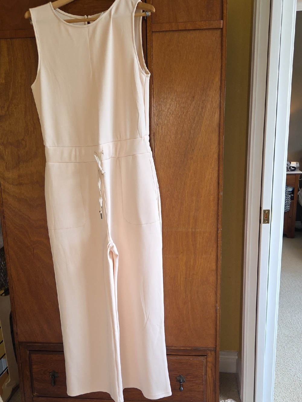 Sleeveless Cream Wide-Leg Jumpsuit